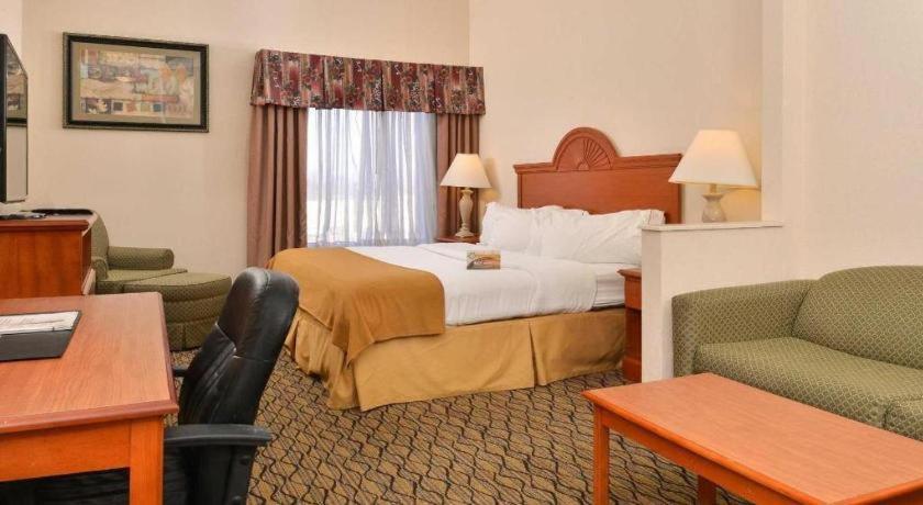 Quality Inn & Suites Τζέφερσον Σίτι Εξωτερικό φωτογραφία
