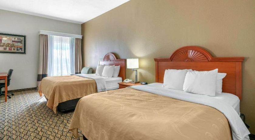Quality Inn & Suites Τζέφερσον Σίτι Εξωτερικό φωτογραφία